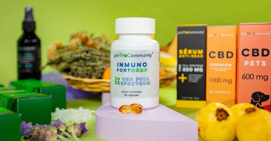 A selection of antioxidant supplement bottles including resveratrol complex and acai powder on a light background, illustrating how to choose antioxidants UK.