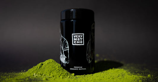 A selection of flavonoid supplement capsules and powders on a clean surface, illustrating a flavonoids buying guide UK for beginners.