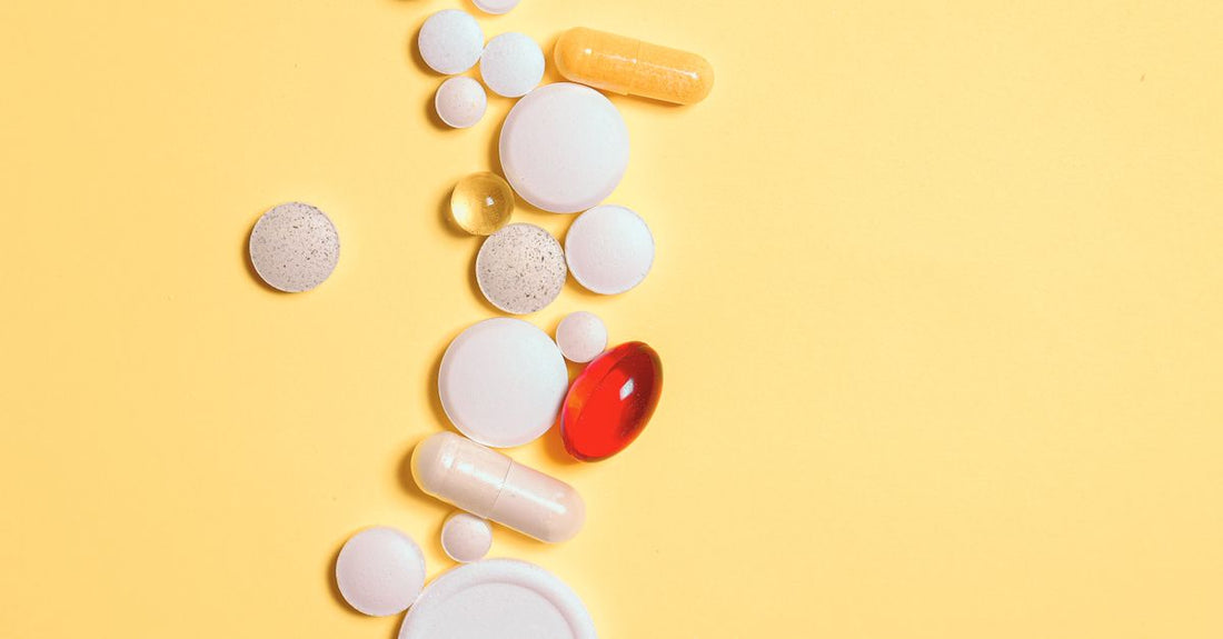 Biotin B7 supplement bottle on a white background, illustrating how to choose B7 biotin UK guide.