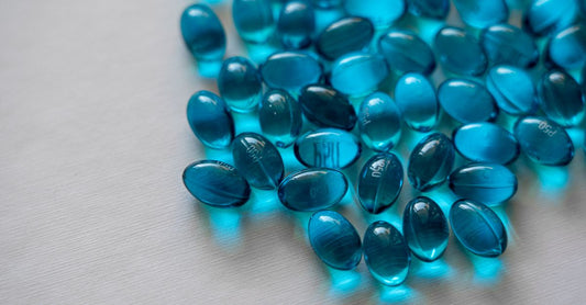 Selection of the best flavonoids UK 2026 supplements including capsules and powders on a clean surface.