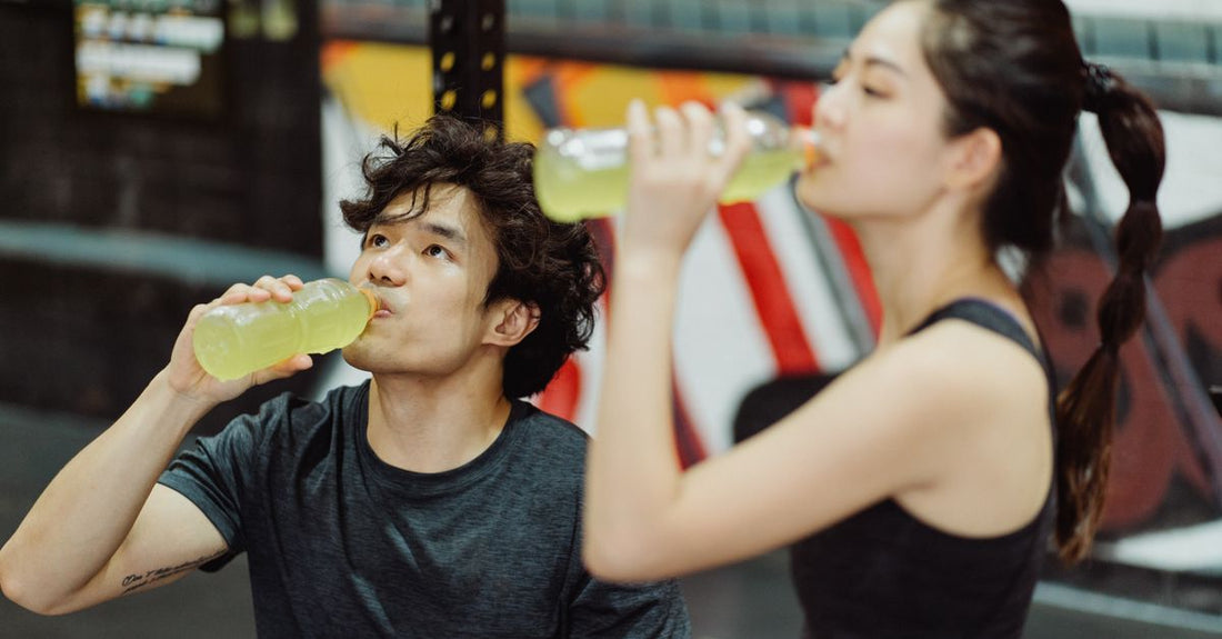 Sugar-free electrolyte powder packets on a clean surface, showcasing a no-sugar hydration solution.