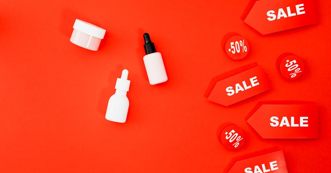 A flatlay of various vitamin and mineral supplement bottles on a light background, illustrating a blended vitamin & mineral supplements buying guide UK
