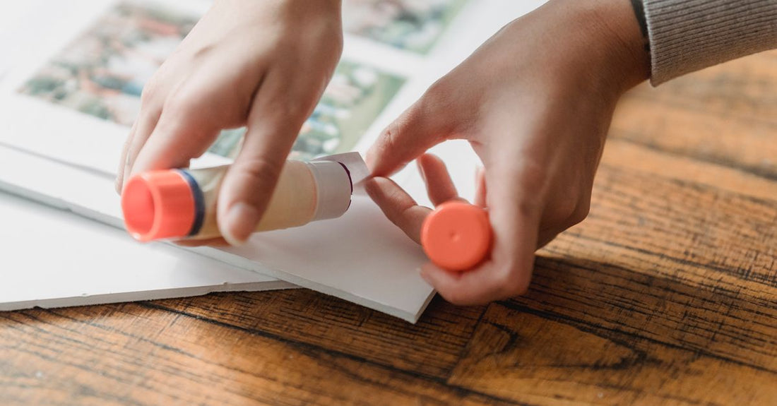 Assorted adhesive bandages, plasters, and blister cushions arranged on a clean surface for a UK adhesive bandages buying guide.