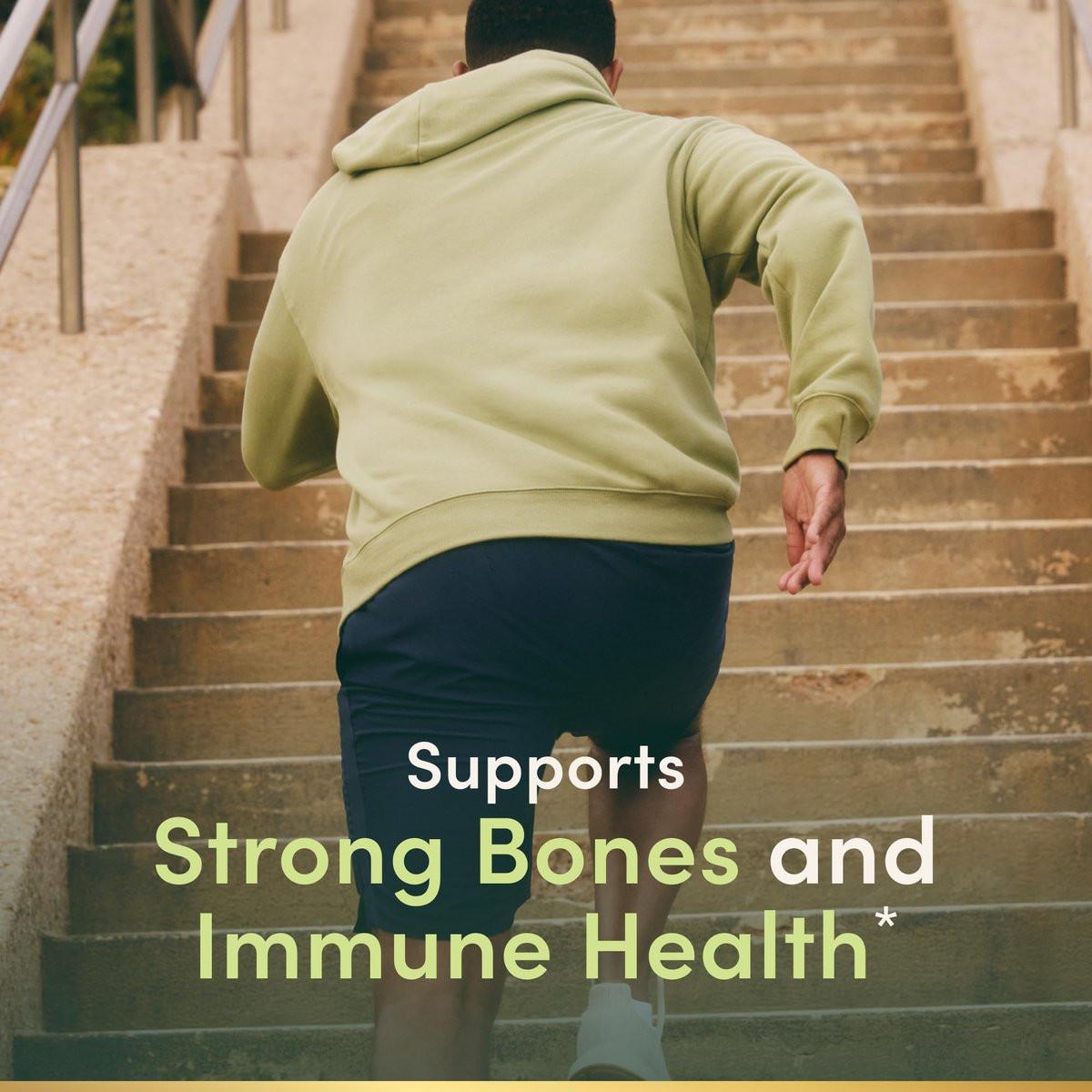Nature's Bounty Vitamin D3 2000 IU | Supports Immune Health, Calcium Absorption & Bone Strength | Essential for Healthy Bones | Non-GMO, No-Gluten | 350 Softgels, 1 Serving Per Day for Daily Health - görsel 4