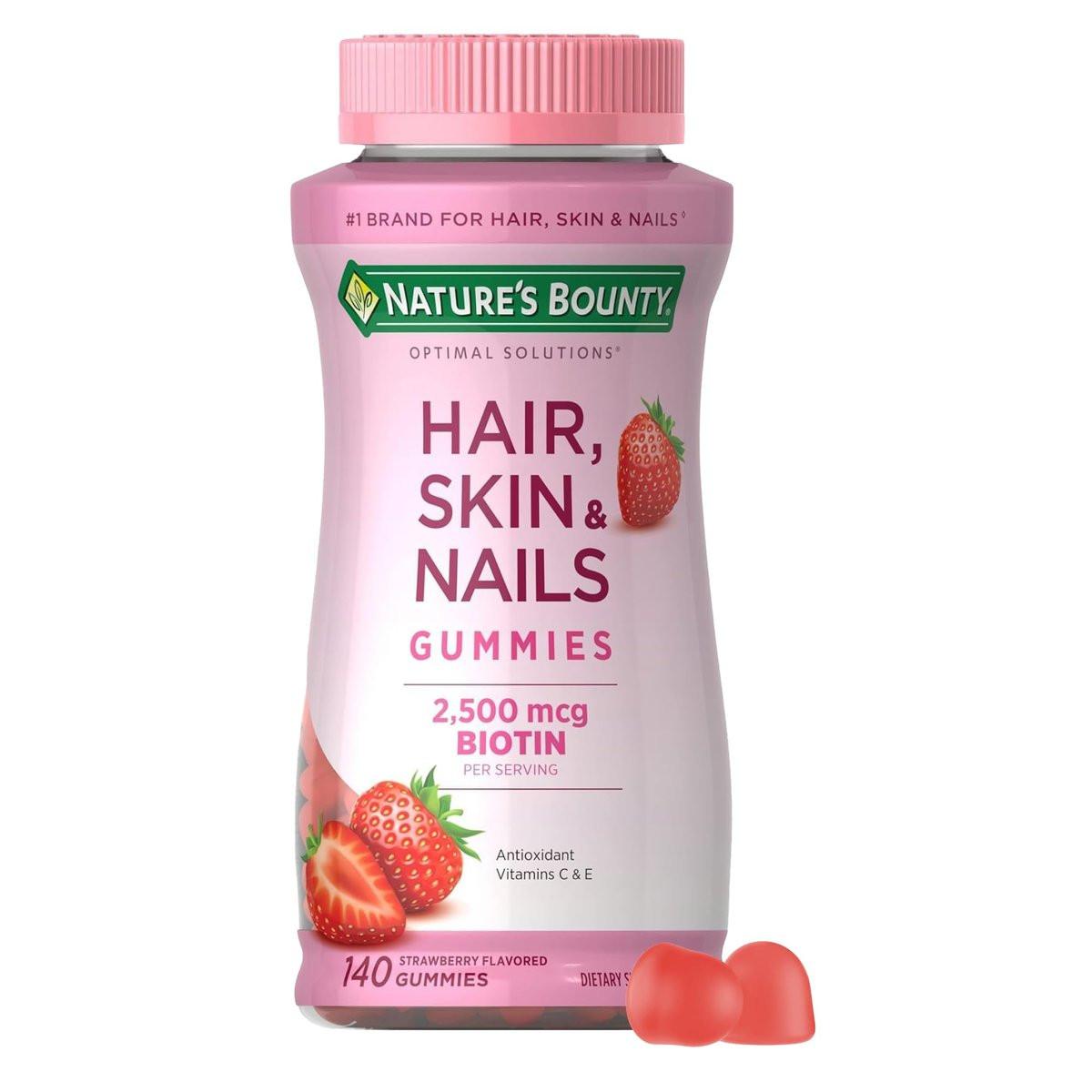 Nature's Bounty Hair, Skin & Nails with Biotin, Strawberry Gummies Vitamin Supplement, Supports Hair, Skin, and Nail Health for Women, 2500 mcg, 140 Ct, 70 Total Servings - görsel 1