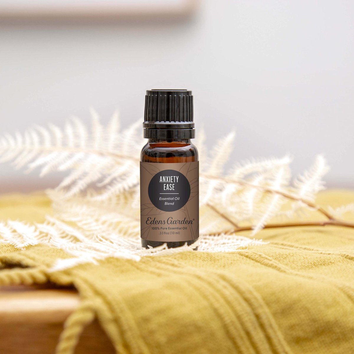 Edens Garden Anxiety Ease Essential Oil Blend - 100% Pure Premium Grade, Undiluted, Natural, Therapeutic, Aromatherapy, Best for Diffusing, Skin, Candle, Humidifiers, 10 ml (.33 fl oz) - görsel 3