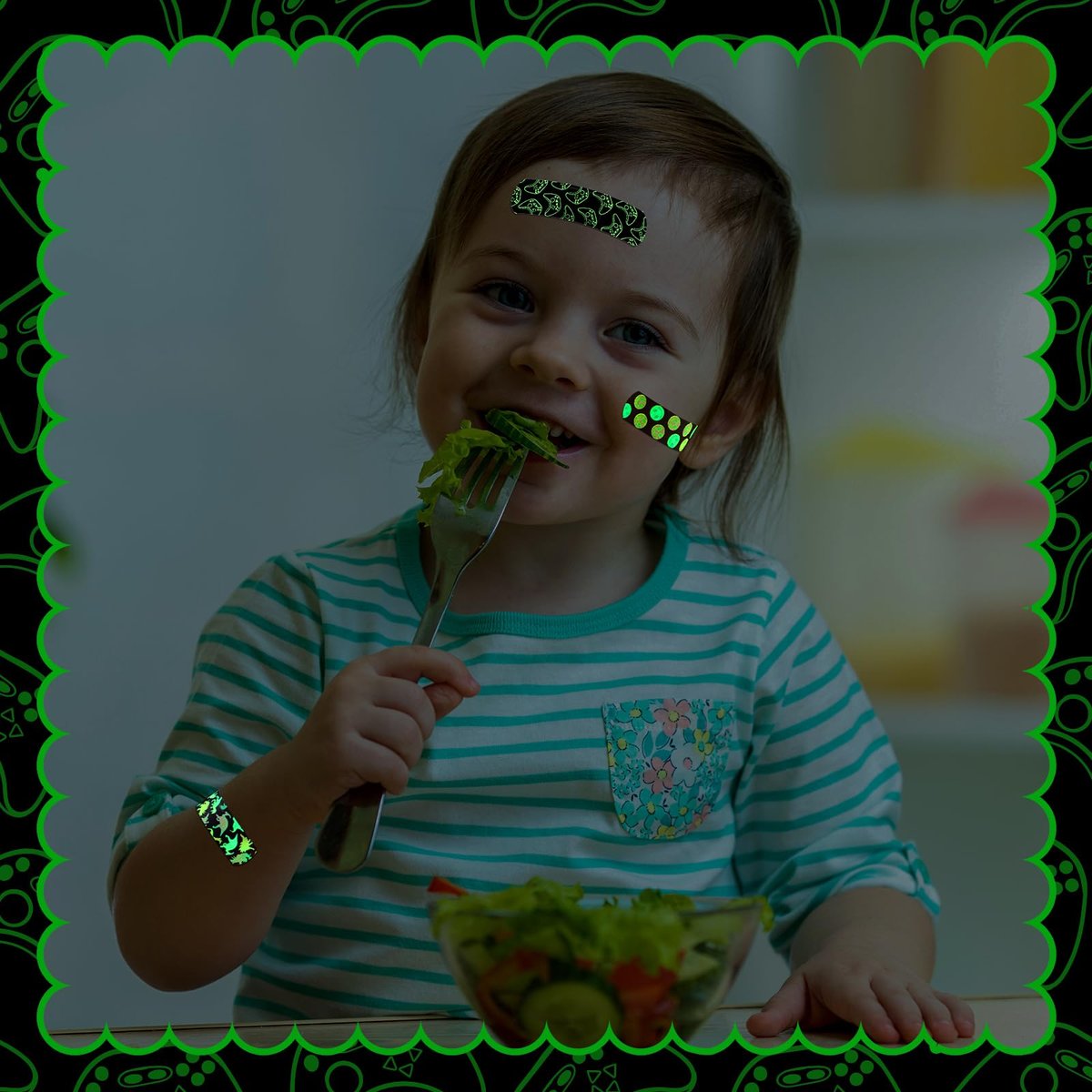 Threlaco 100 Pcs Glow in the Dark Bandage for Kids Cute Breathable Waterproof Neon Bandages for Girls Boys Children Toddlers Adhesive Flexible Wrap for Cuts, Scrapes, Wounds (Cute) - görsel 8