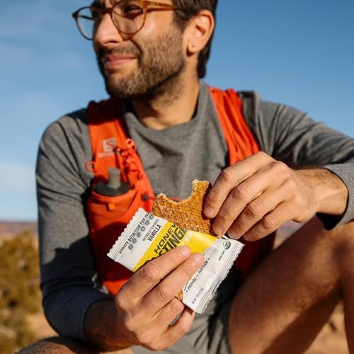 Honey Stinger Organic Energy Waffle Fan Favorites Variety Pack of 18 - Vanilla, Cookies and Cream, Peanut Butter Strawberry - Nutritious Stroopwafel Snack for Exercise, Cycling, Running - görsel 13
